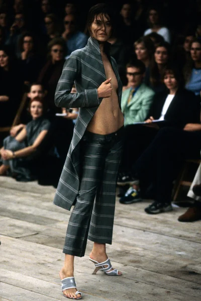 Look 14